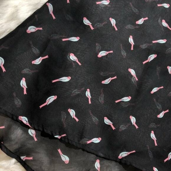 Ambiance Apparel small bird print sheer tank top - Picture 3 of 8